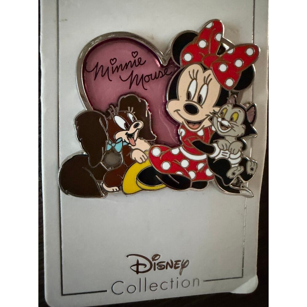 Disney Parks 2022 Minnie Mouse Fifi Figaro Stained Glass Trading Pin - Picture 3 of 4